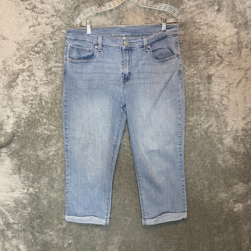 Levis‎ Women Classic Capri Jeans Size 32 Mid Rise Light Wash Stretch Normcore